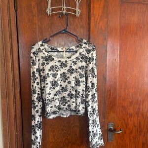 Free People 🖤 Floral Black and White Women's Top